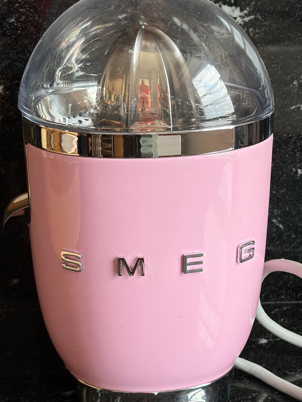 SMEG Pink Citrus Juicer - Retro-Style Kitchen Tool NEVER USED